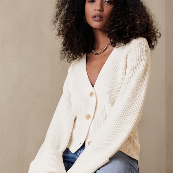 BNWT! BANANA REPUBLIC Cotton Blend Chunky Cardigan in Black, Size Medium - Picture 3 of 5